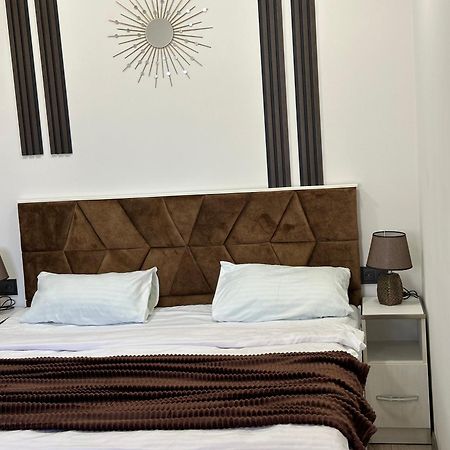 New Apartment In Downtown Yerevan Exterior photo